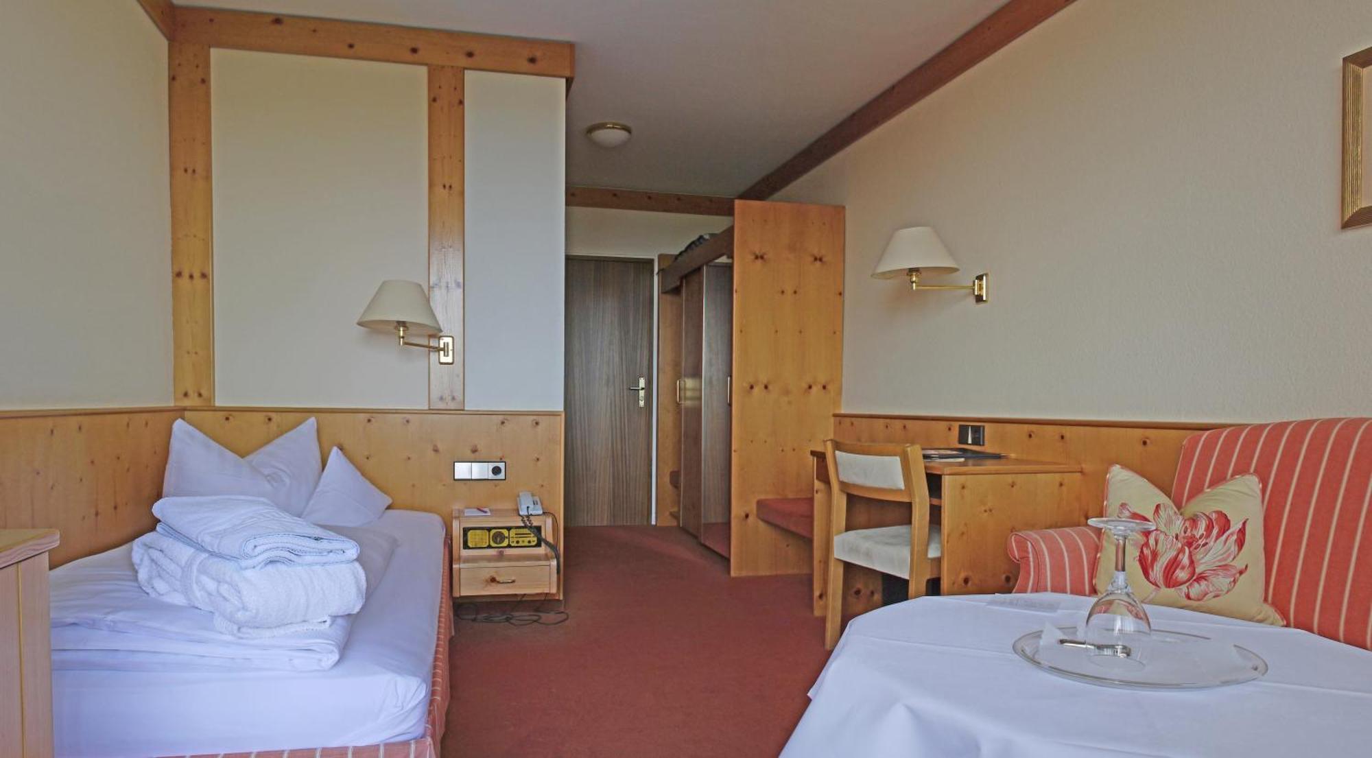 Hotel Schwanen Kaelberbronn Pfalzgrafenweiler Exteriör bild